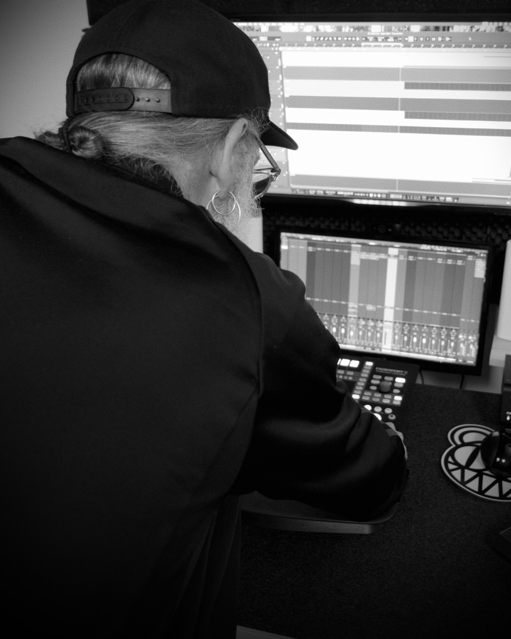 Henrik Andersson Vogel music mixing engineer